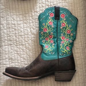 Women’s Ariat Boots size 10